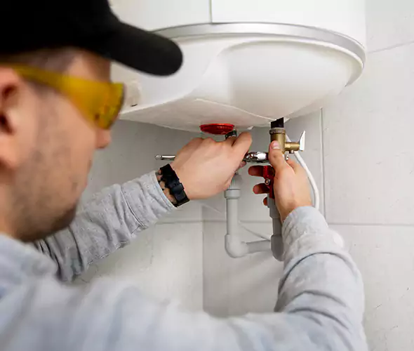 Get Affordable Water Heater Repair Service in Quincy, MA